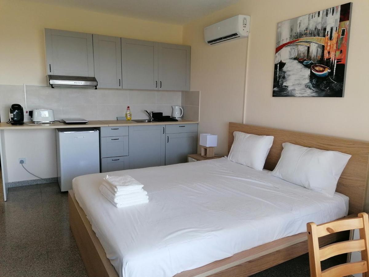 Pissouri Image Apartment Luaran gambar